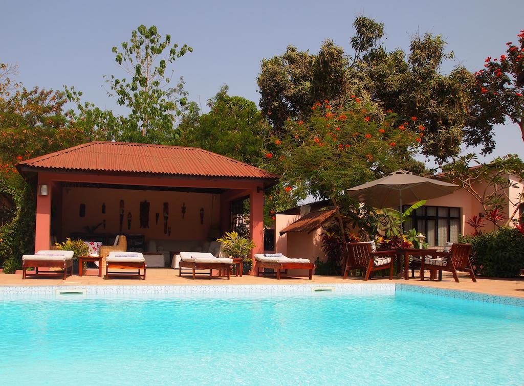 Hotel Hibiscus House Gambia Brufut Exterior foto