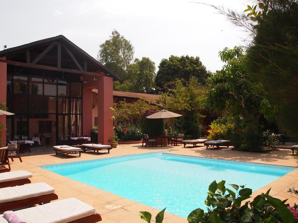 Hotel Hibiscus House Gambia Brufut Exterior foto