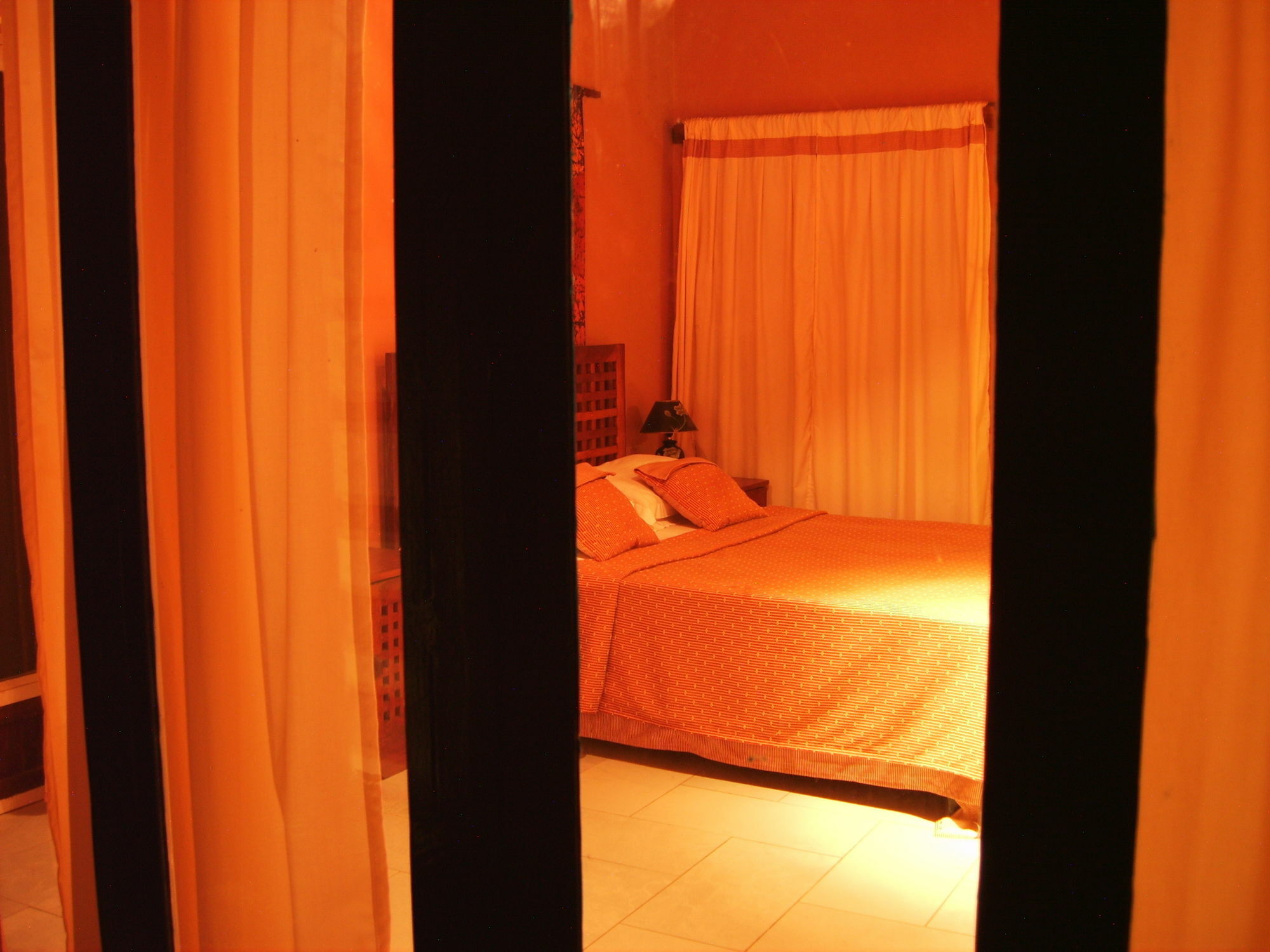 Hotel Hibiscus House Gambia Brufut Exterior foto