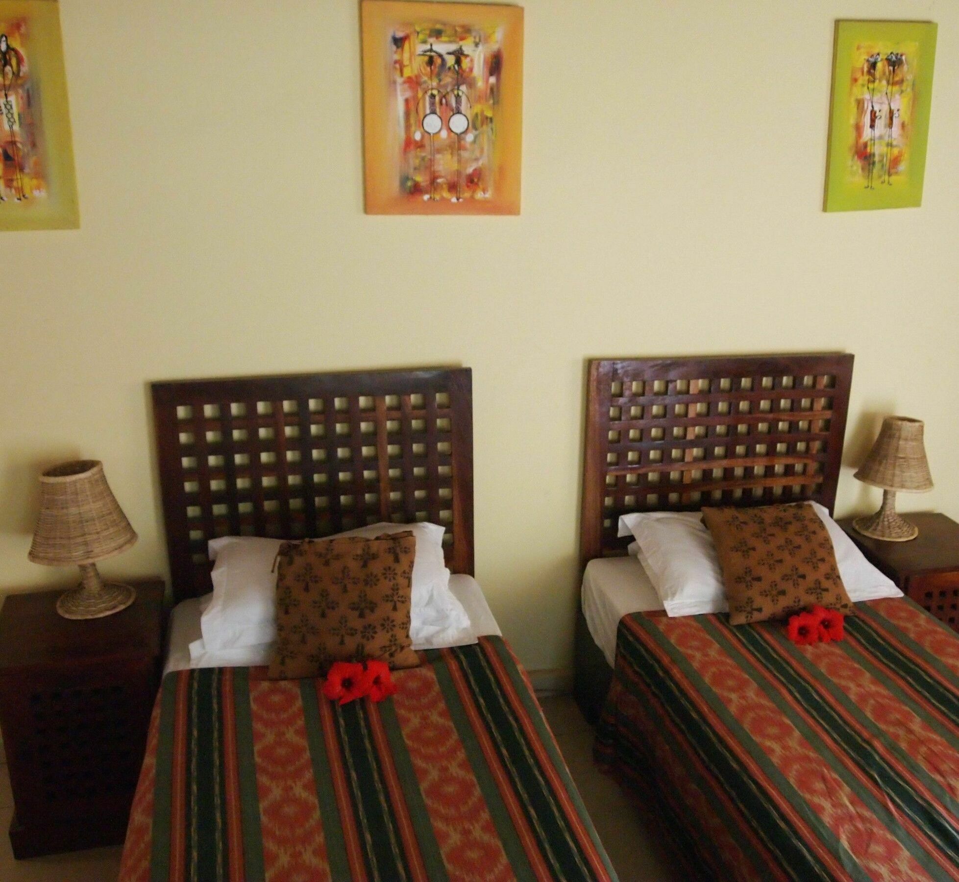 Hotel Hibiscus House Gambia Brufut Exterior foto