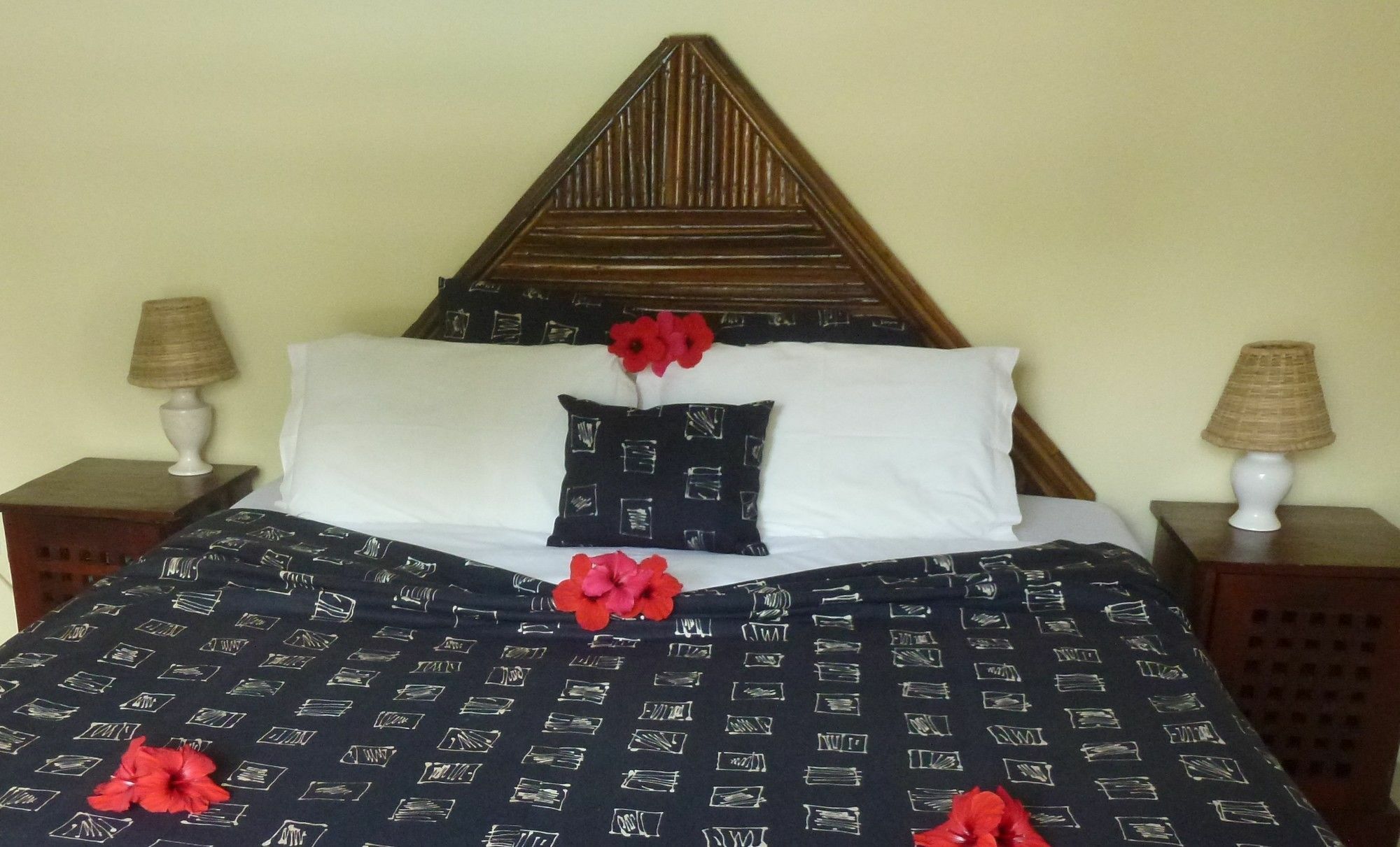 Hotel Hibiscus House Gambia Brufut Exterior foto